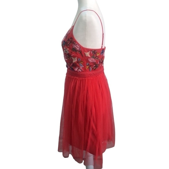 FRENCH CONNECTION Women's Embroidered Tulle Dress Size 4 NWT - Picture 5 of 16